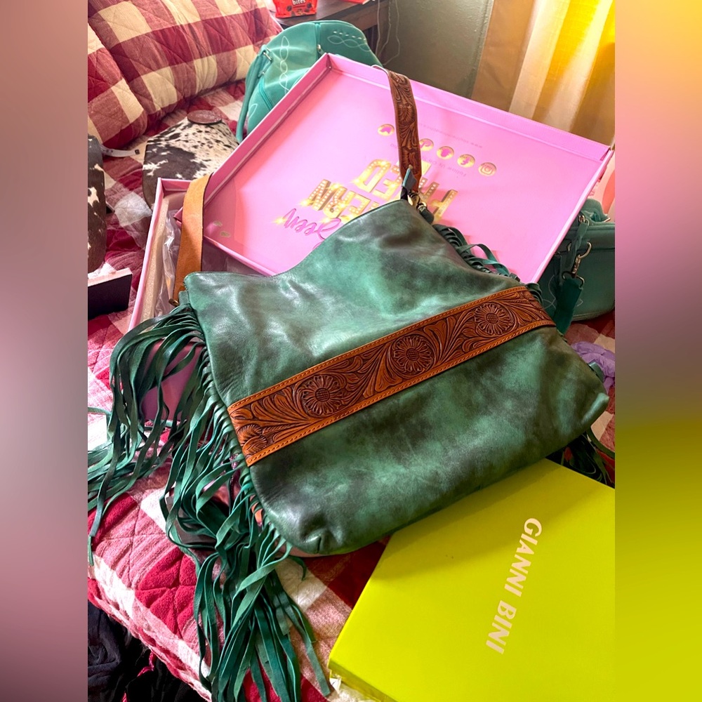 Grungy turquoise bag XL